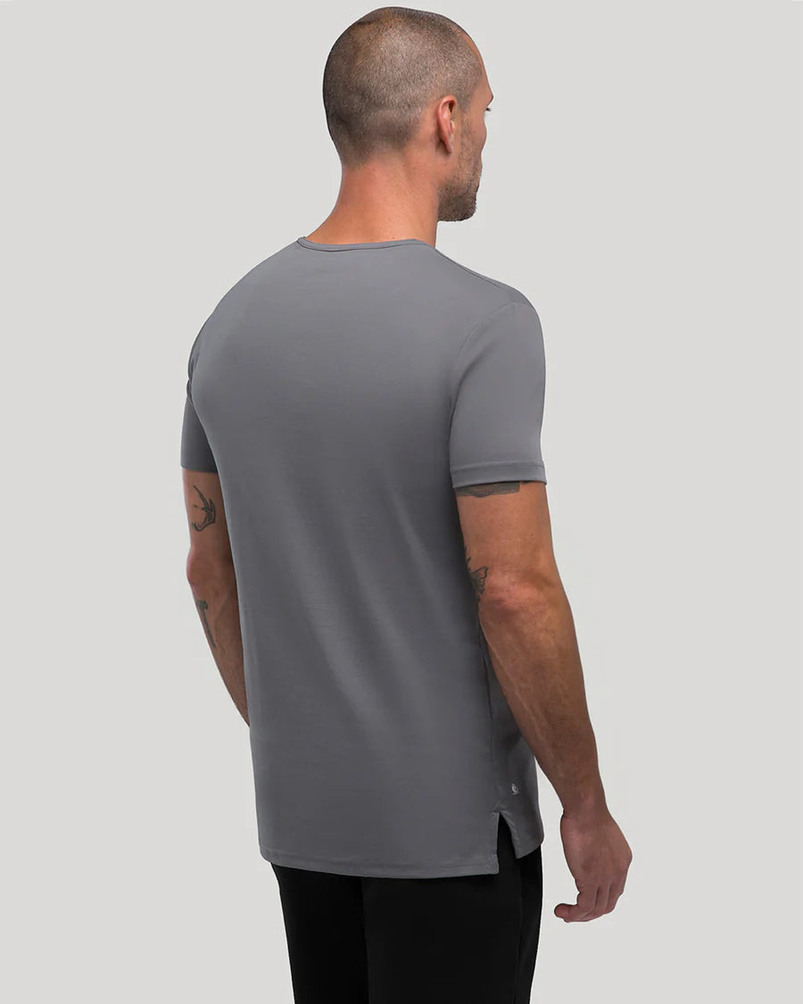 Petro - Stylish Crew Split-Hem Tee For the Perfect Casual Look